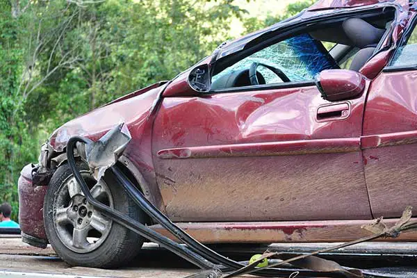 accident de voiture sans controle technique