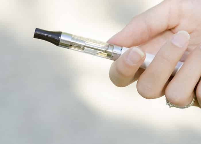 arretez de fumer grace à l'e cigarette