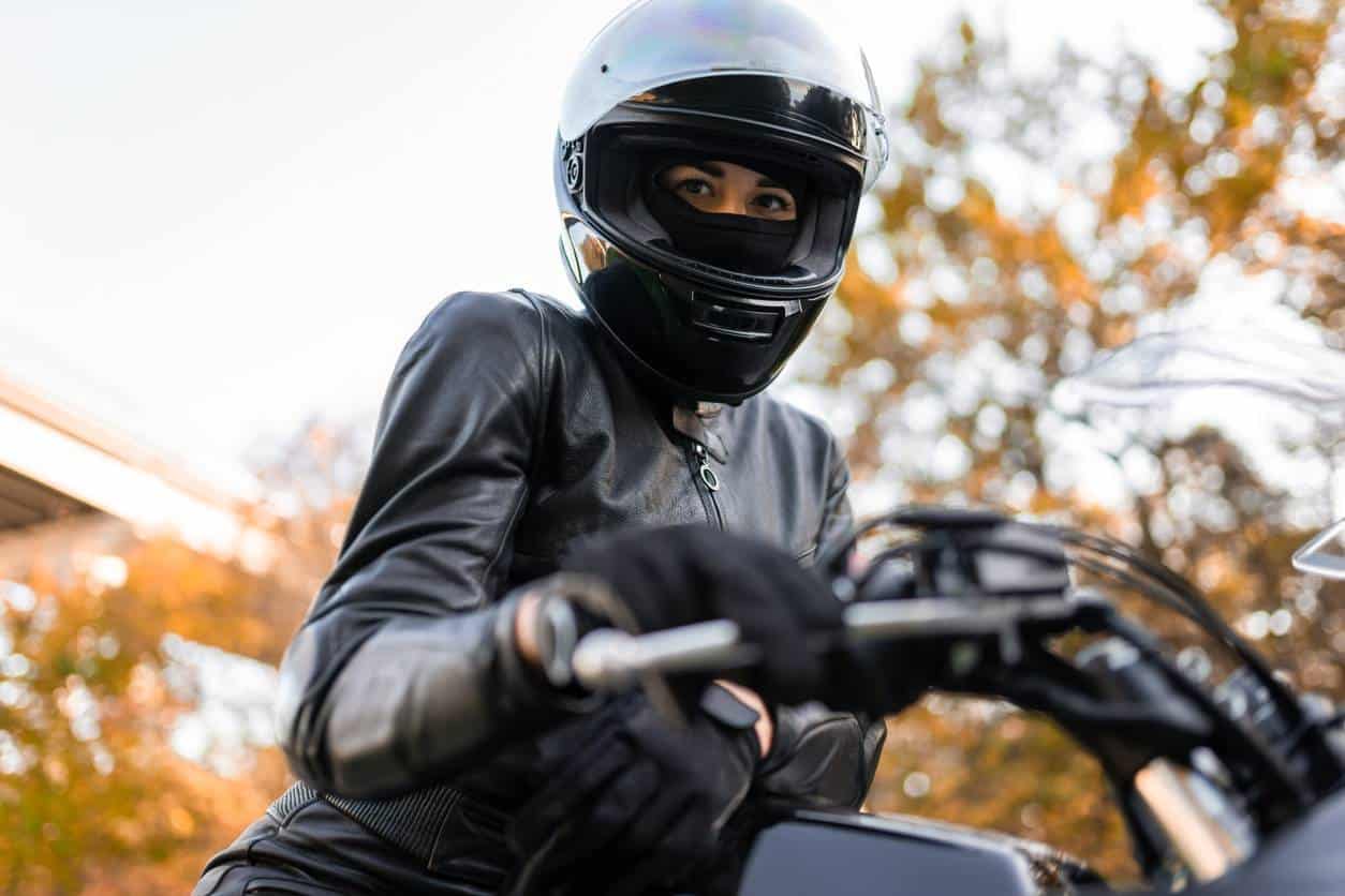 casque intégral sécurité moto