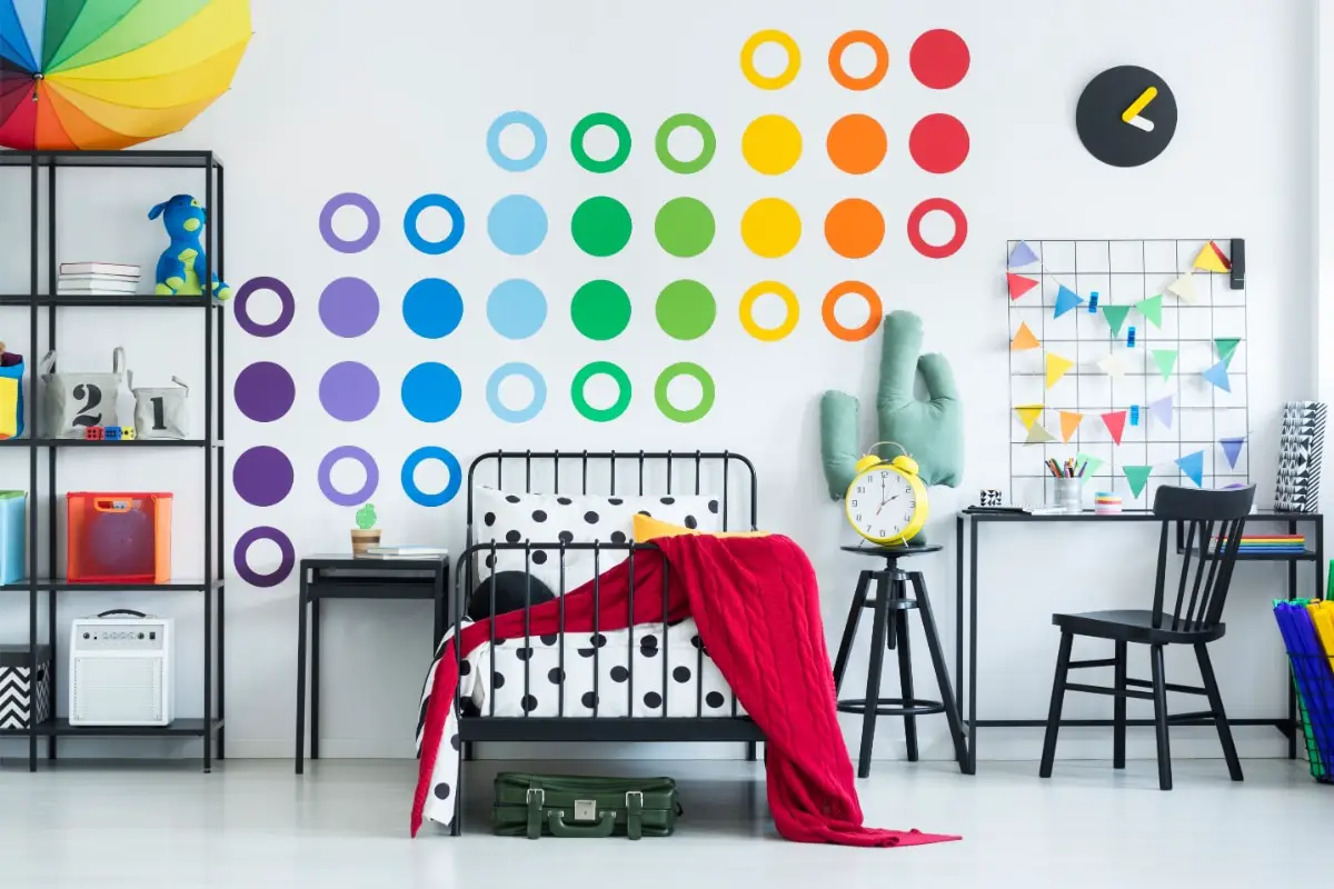 10 astuces pour maximiser l'espace de rangement dans une chambre d'enfant