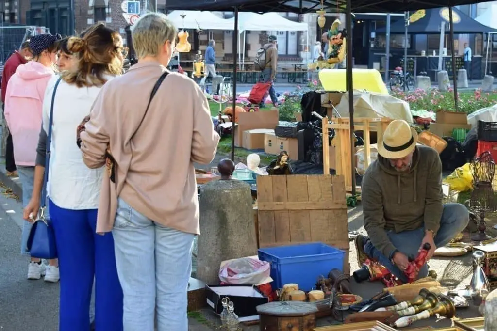 Profitez Des Trouvailles De Brocantes Et Vide Greniers