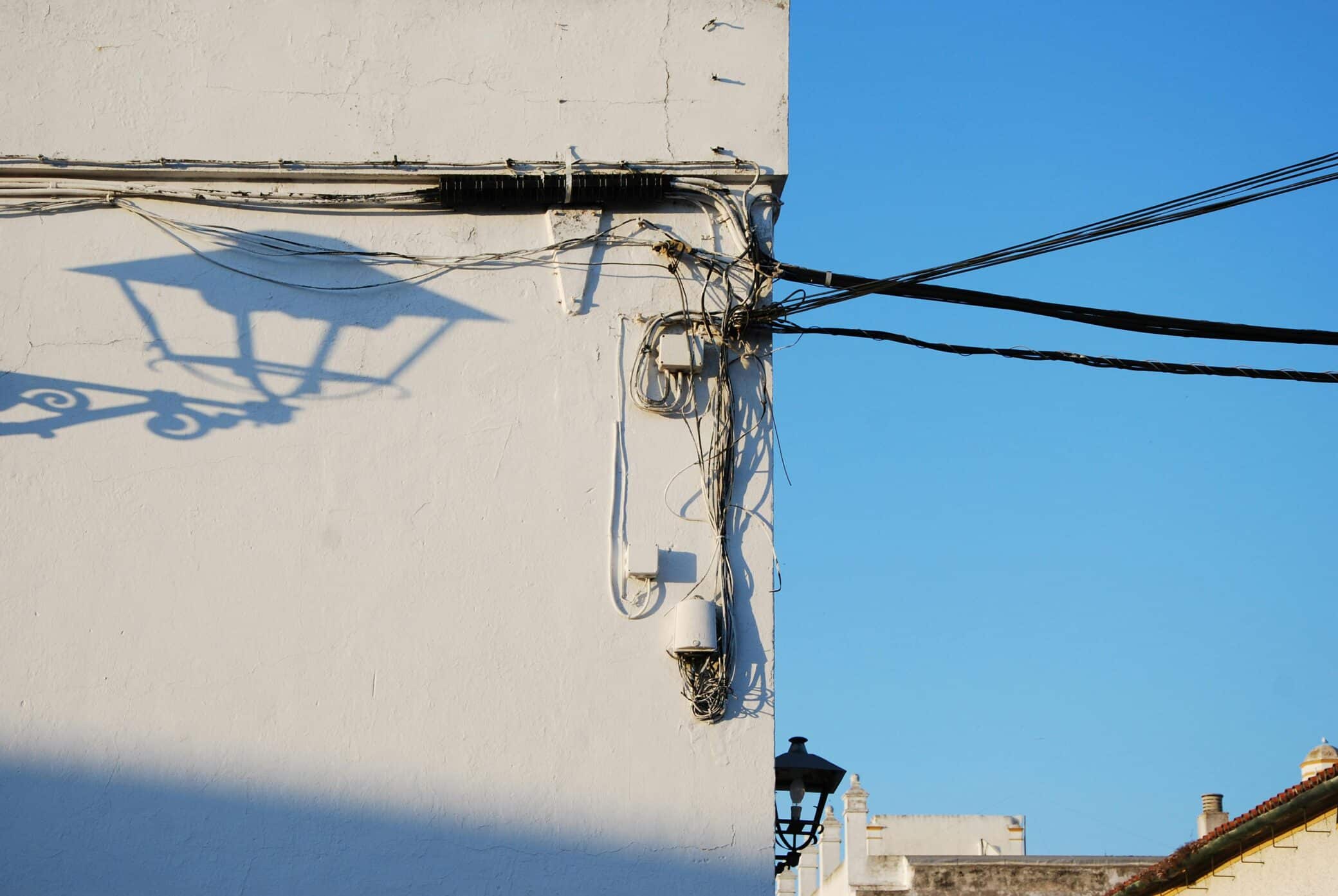 Installation surtension électrique