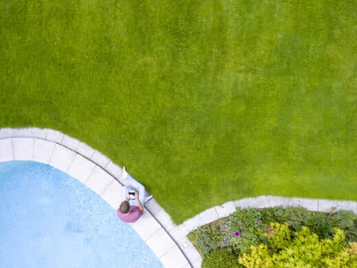 Jardin avec piscine